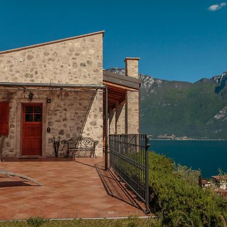 Villa Limone ลีโมเนซุลการ์ดา ภายนอก รูปภาพ