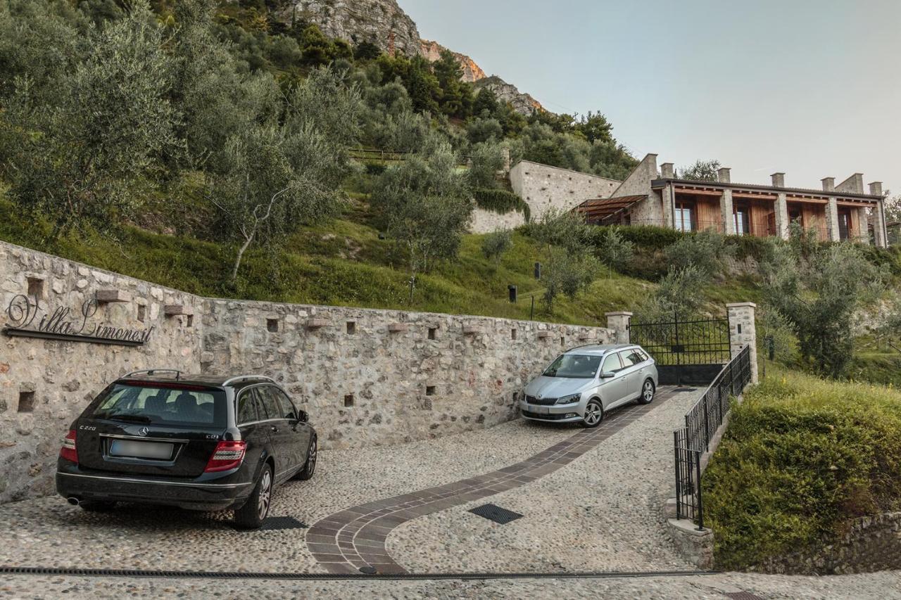 Villa Limone ลีโมเนซุลการ์ดา ภายนอก รูปภาพ