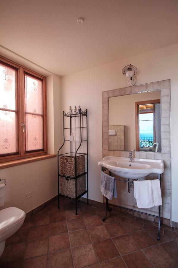 Villa Limone ลีโมเนซุลการ์ดา ภายนอก รูปภาพ